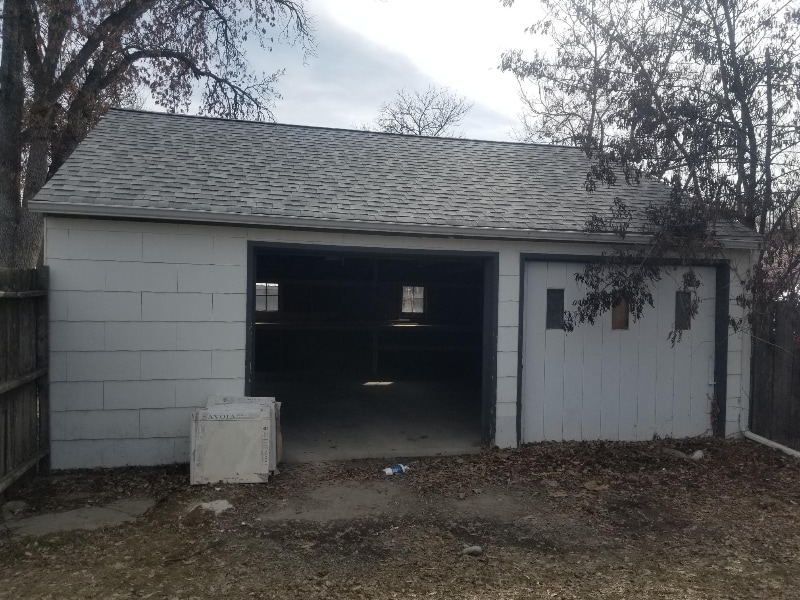 Building Photo - 715 Alderson Ave