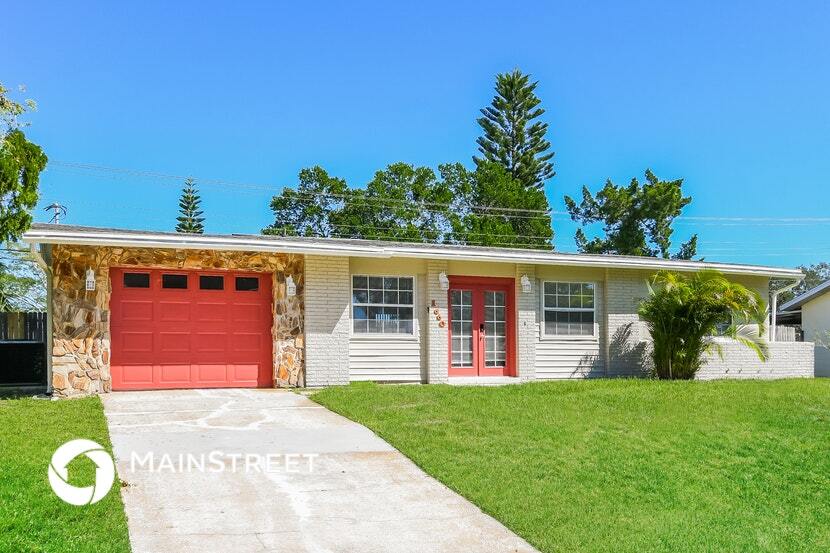 Building Photo - 1660 Thoreau St