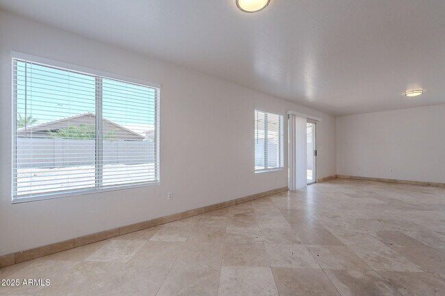 Building Photo - 8844 W Christopher Michael Ln