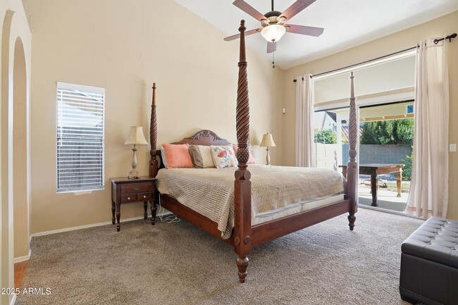 Building Photo - 5713 E Nisbet Rd