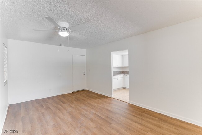 Building Photo - 4605 Cinderella Ln