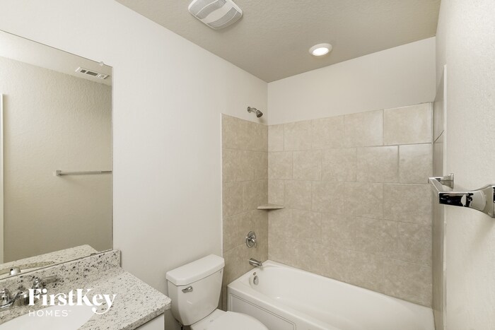 Building Photo - 6627 Hatchery Way