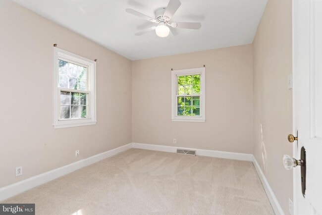 Building Photo - 710 Fishburn Rd