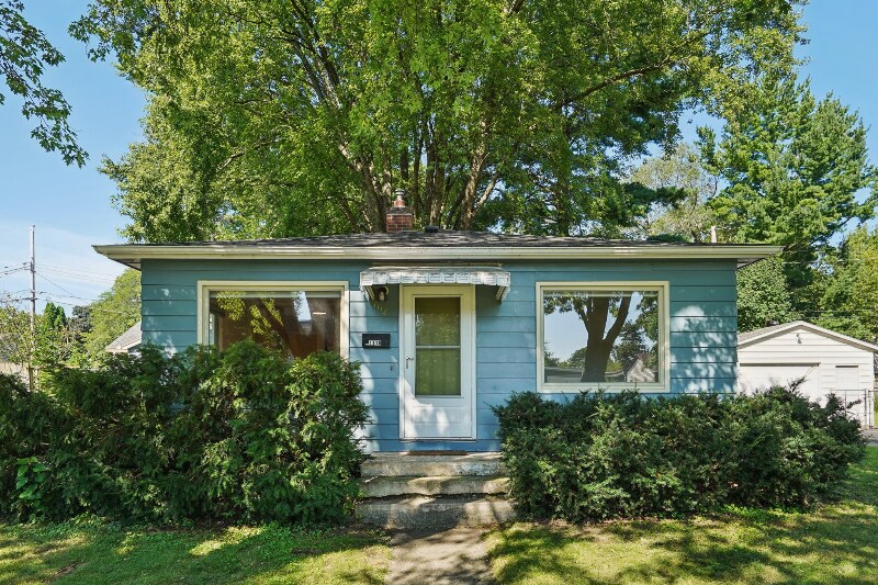 Primary Photo - 1118 Lorraine Dr