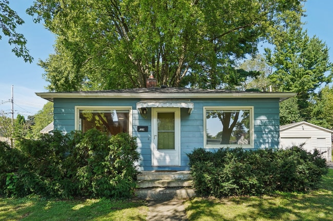 Building Photo - 1118 Lorraine Dr