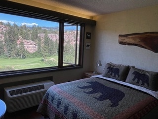 Building Photo - 008