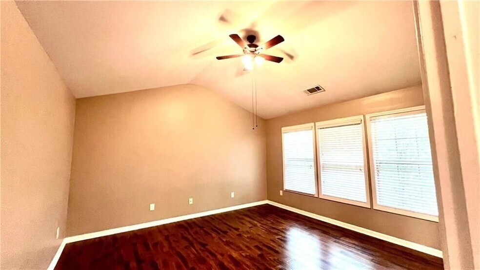 Building Photo - 405 Wood Duck Ct