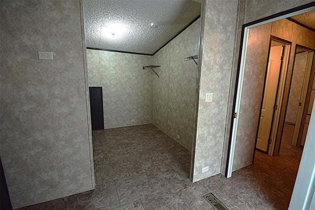 Building Photo - 6000 Spring Creek Pkwy