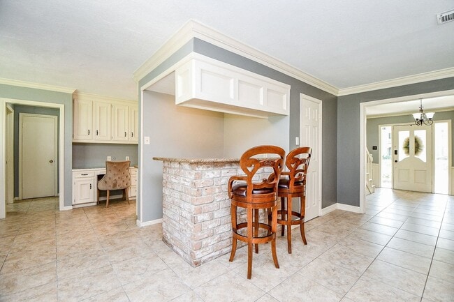 Building Photo - 1015 Kanah Ln