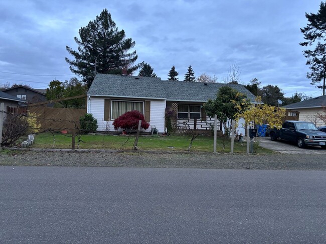 Primary Photo - Charming 2BR House in Vancouver