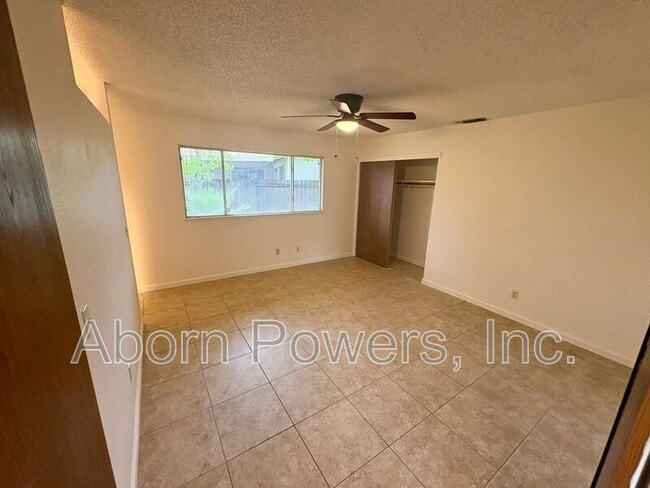 Building Photo - 752 Crosswind Dr