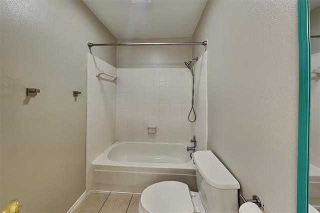 Building Photo - 3100 Fairgate Dr