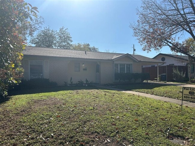 Building Photo - 5301 Ravensdale Ln