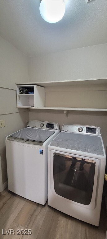 Building Photo - 2701 Beachside Ct