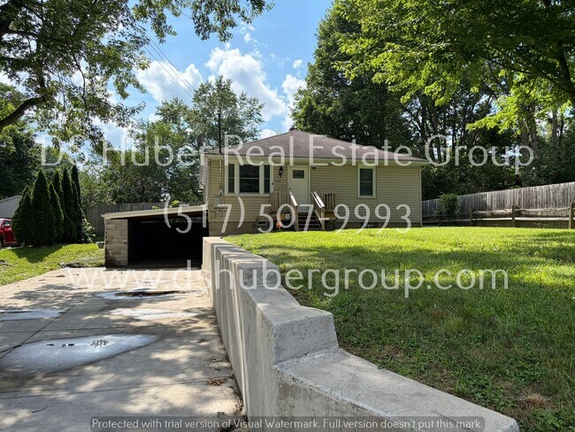 Building Photo - 4600 Ora St