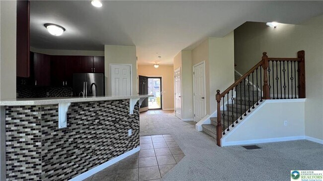 Building Photo - 251 Milkweed Dr