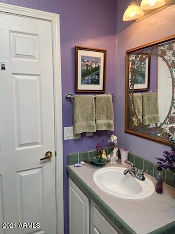 Building Photo - 51504 W Donald Dr