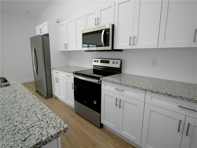Building Photo - 6204 Forest Ct