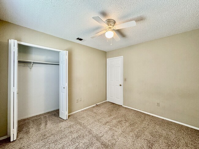 Building Photo - 6300 Westlane