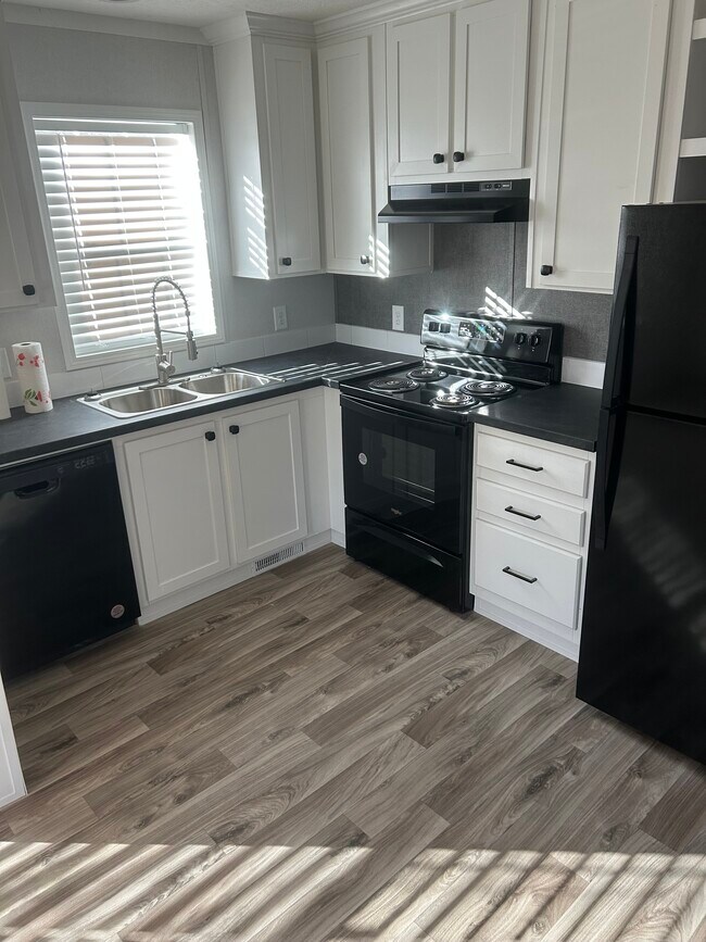 Building Photo - 28 Justice Ridge Terrace