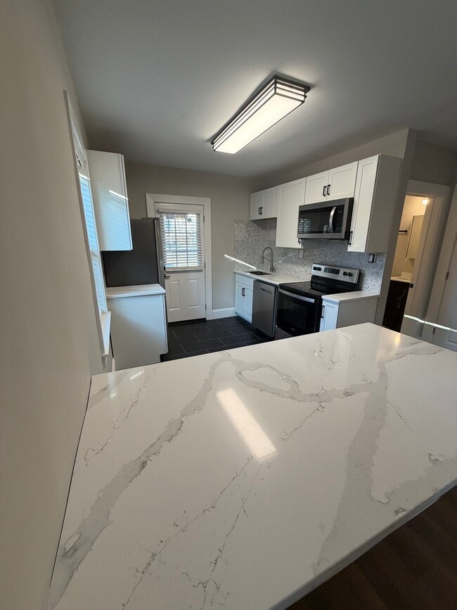 Building Photo - 2544 Williams Ave