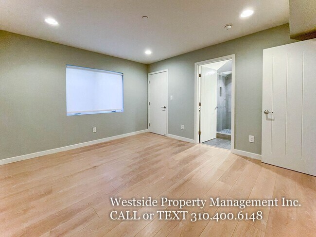 Building Photo - 6546 1/2 La Mirada Ave.-