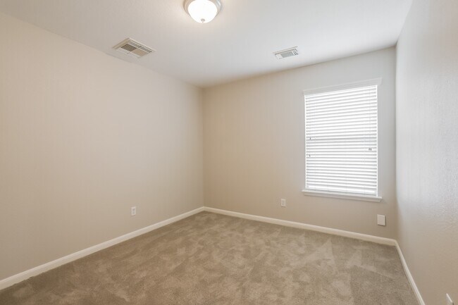 Building Photo - 6626 Winter Mountain Ln