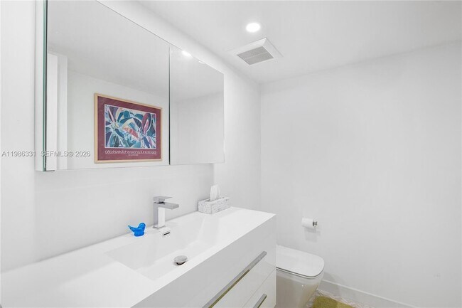 Building Photo - 4000 Towerside Terrace