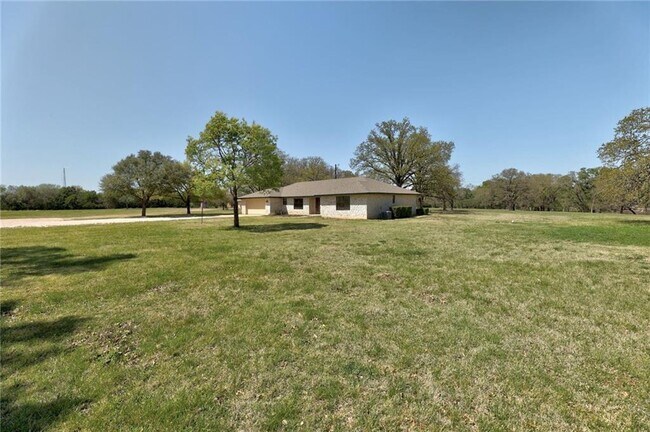 Building Photo - 207 Rancho Bueno Dr