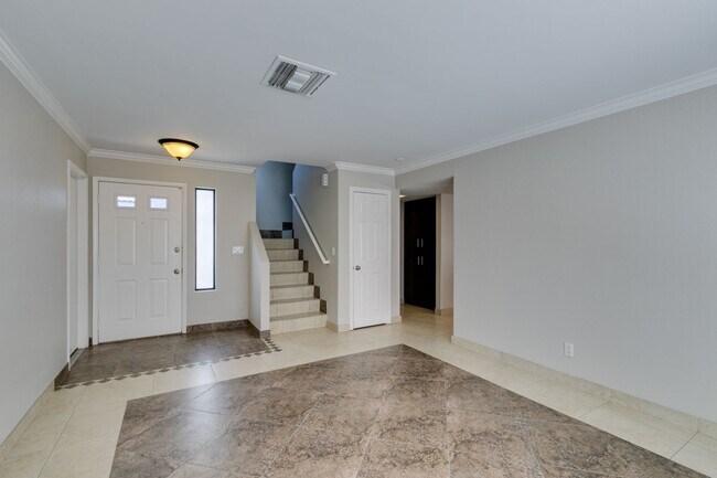 Building Photo - Amazing 3-bdrm home in Green Valley!