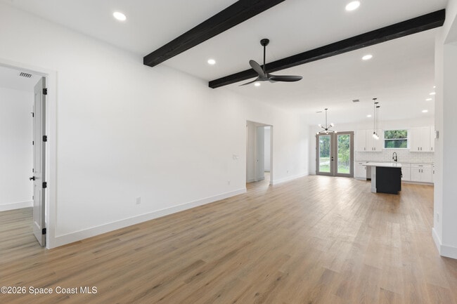 Building Photo - 1133 Hanover Ave