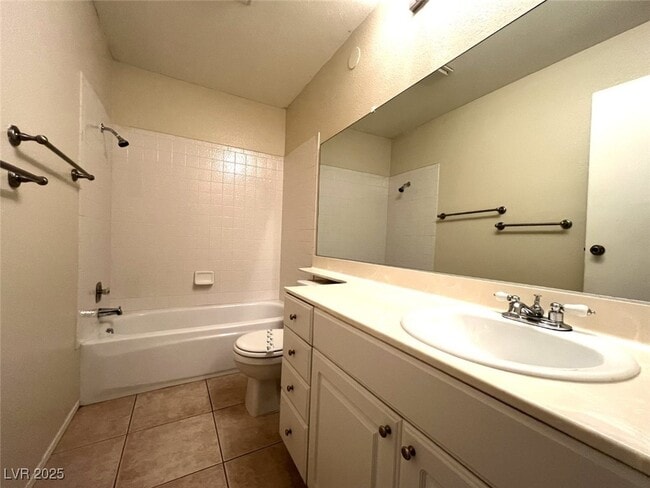 Building Photo - 4628 Michillinda Ln