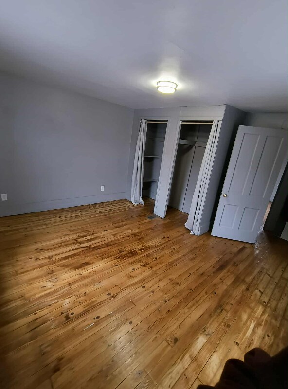 Building Photo - 2231 Charles St