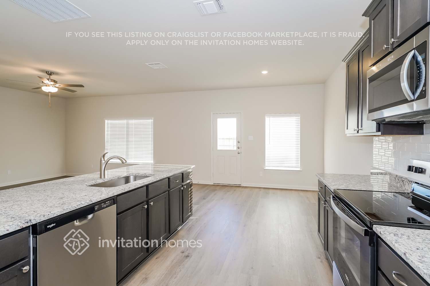 Building Photo - 10032 Pilot Pl