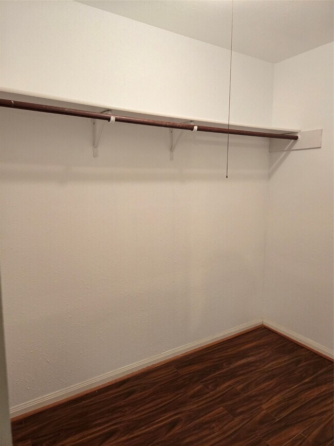 Building Photo - 3106 Timber View Ct