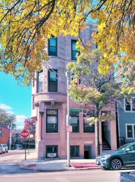 Cleveland building - 1612 N Cleveland Ave