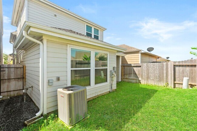 Building Photo - 3643 Standing Rock Dr