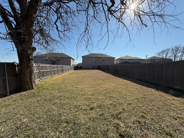 Building Photo - 704 E College St