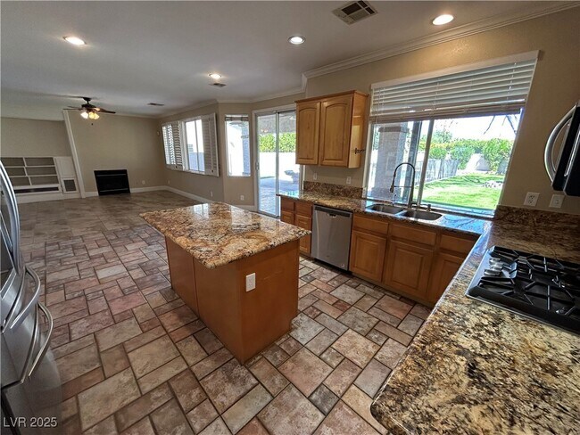 Building Photo - 8330 Coyado St