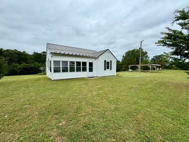 Building Photo - Because Location Really is Everything!
