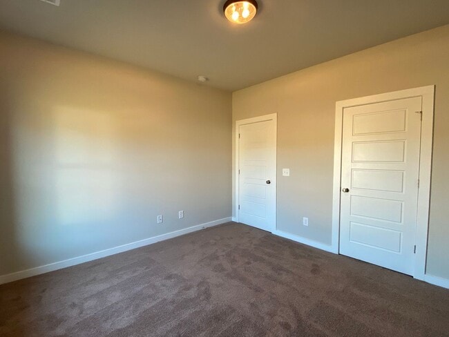 Building Photo - Home for Rent in Weaver AL...COMING SOON!