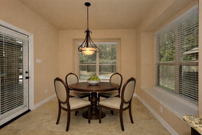 Building Photo - 126 Hearthshire Cir