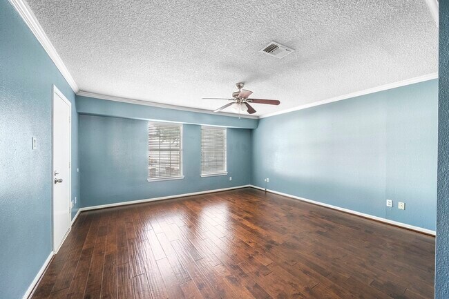 Building Photo - 14185 Misty Meadow Ln