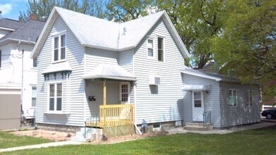 Building Photo - 1000 Burr