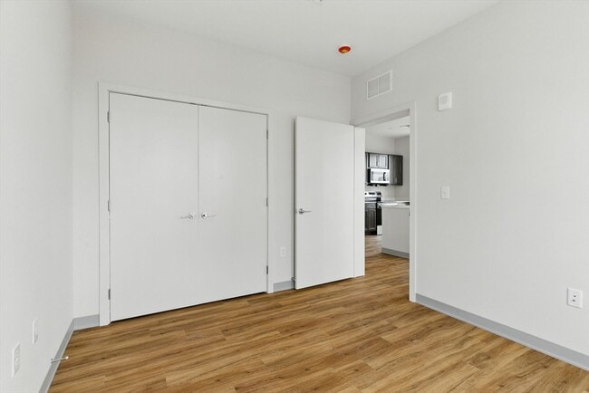Building Photo - 1170 Tremont St