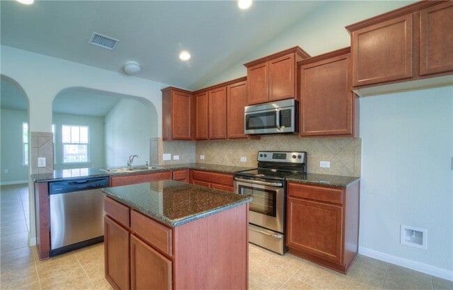 Building Photo - 1120 Badlands Dr
