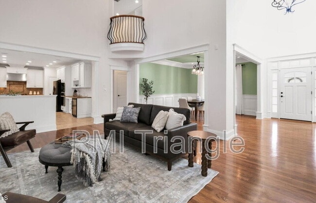 Building Photo - 3705 Westbury Lake Dr