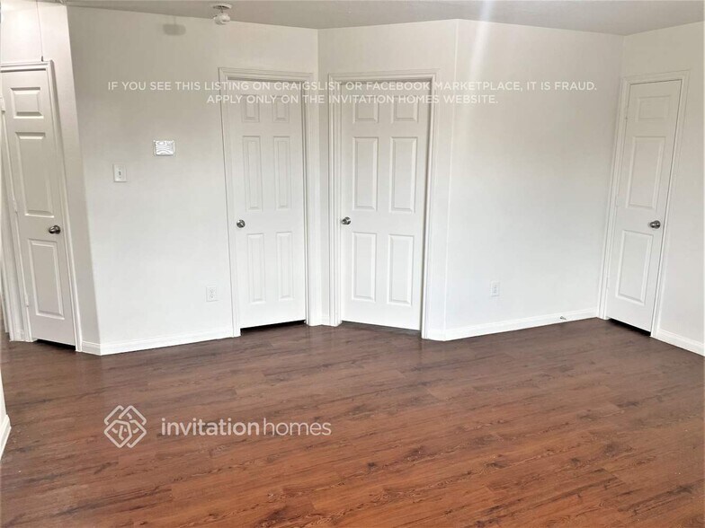 Building Photo - 16371 Royal Stone Ln