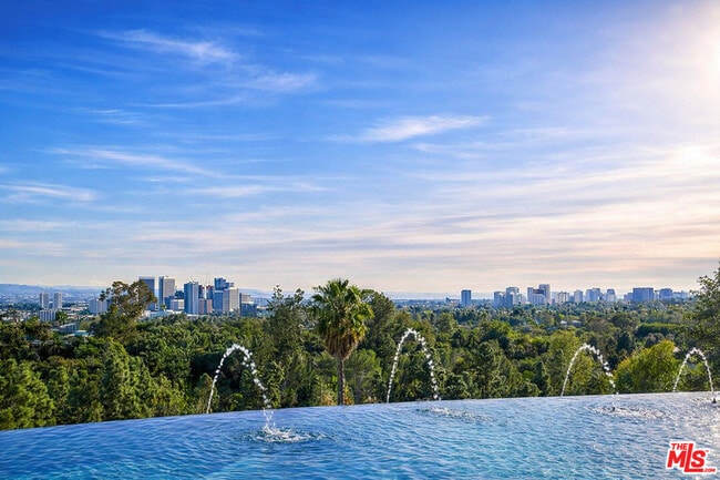 Building Photo - 1169 Loma Linda Dr