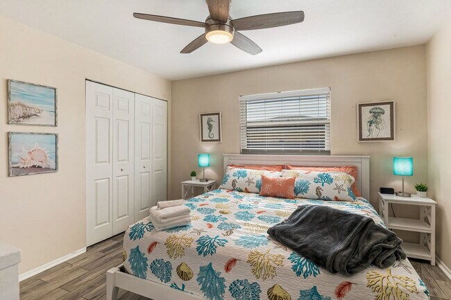 Building Photo - 2543 Sunny Breeze Ave